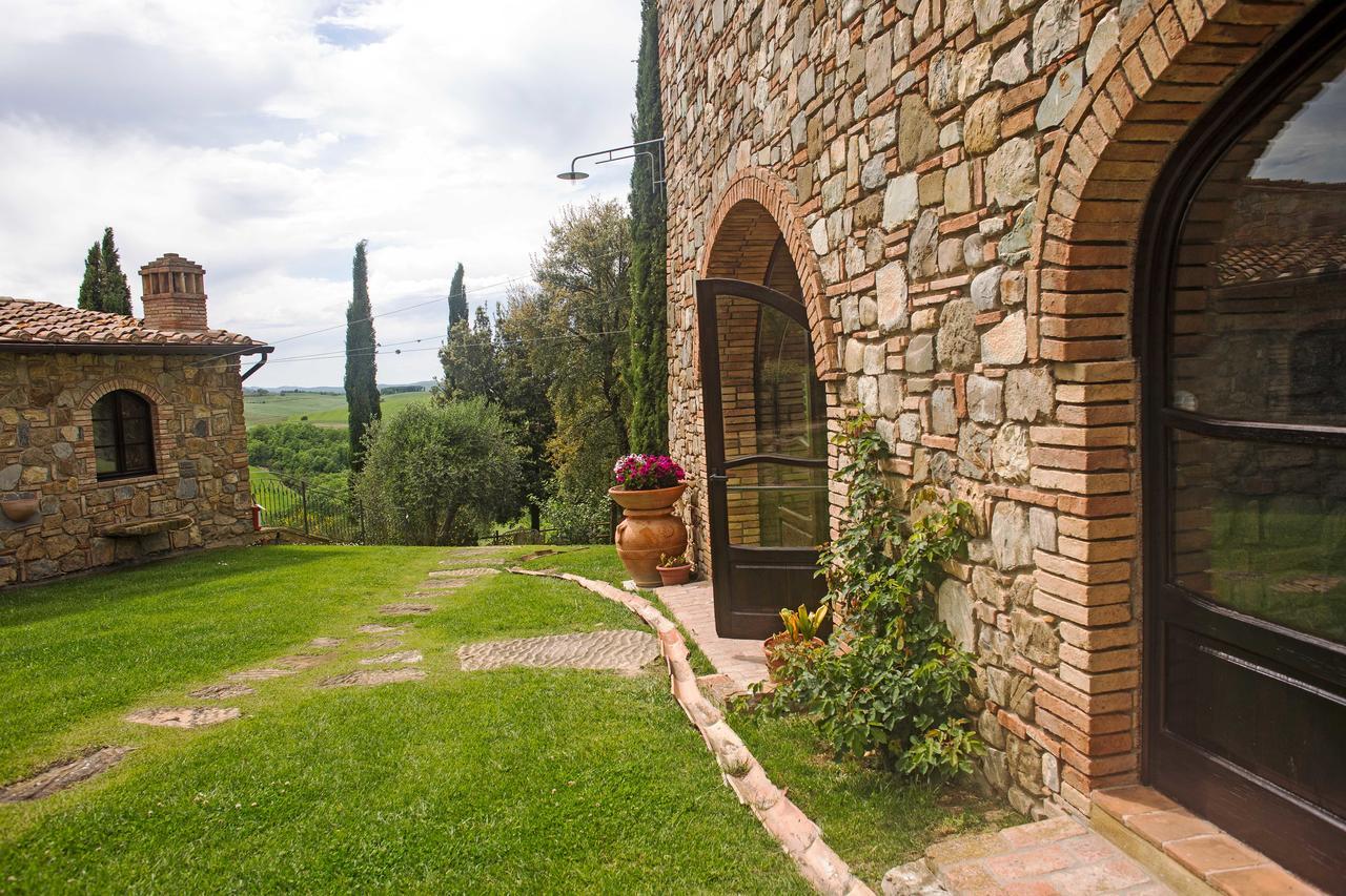 チニジャーノ Residenza Storica Casale Pozzuoloヴィラ エクステリア 写真