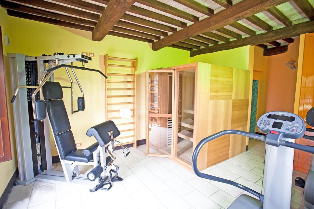 チニジャーノ Residenza Storica Casale Pozzuoloヴィラ エクステリア 写真