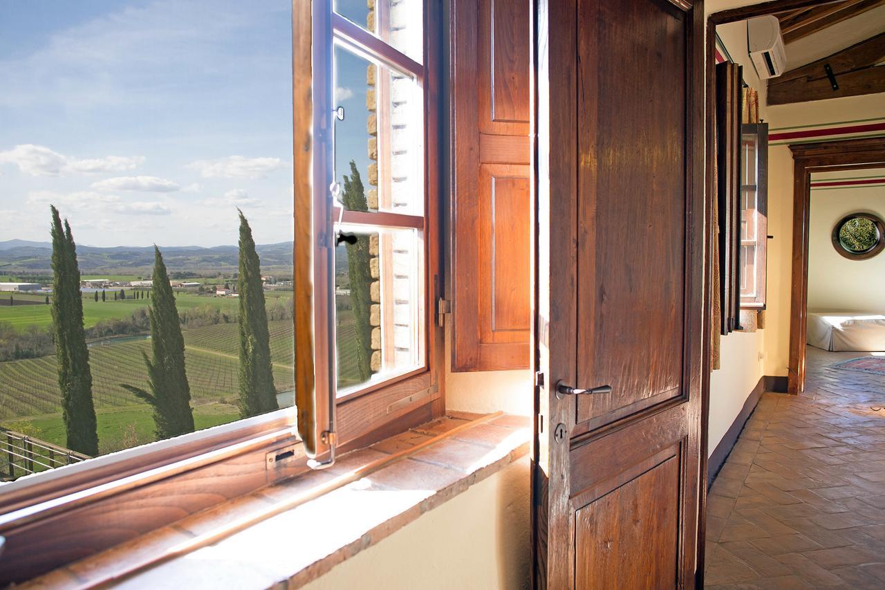 チニジャーノ Residenza Storica Casale Pozzuoloヴィラ エクステリア 写真