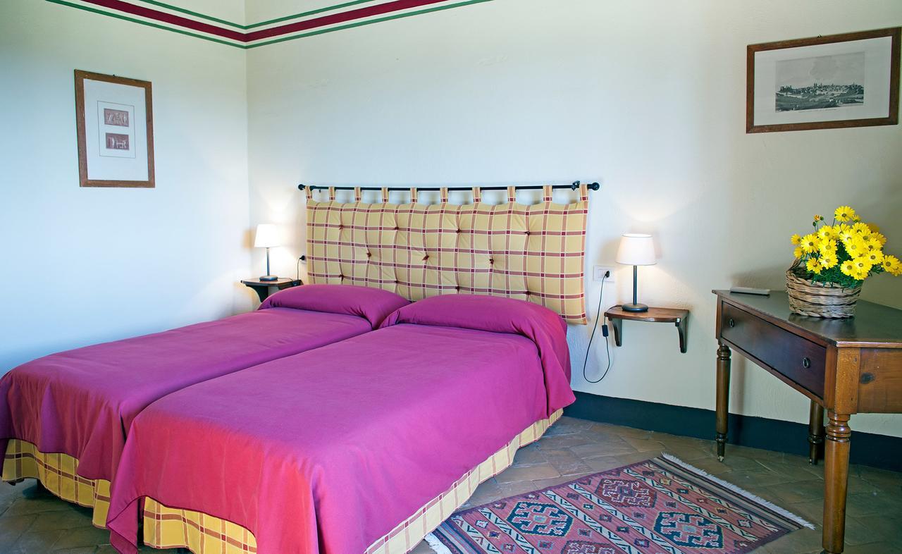 チニジャーノ Residenza Storica Casale Pozzuoloヴィラ エクステリア 写真