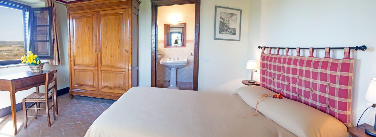 チニジャーノ Residenza Storica Casale Pozzuoloヴィラ エクステリア 写真