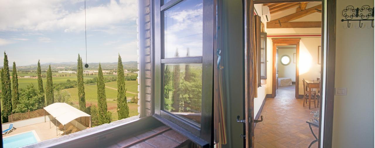 チニジャーノ Residenza Storica Casale Pozzuoloヴィラ エクステリア 写真