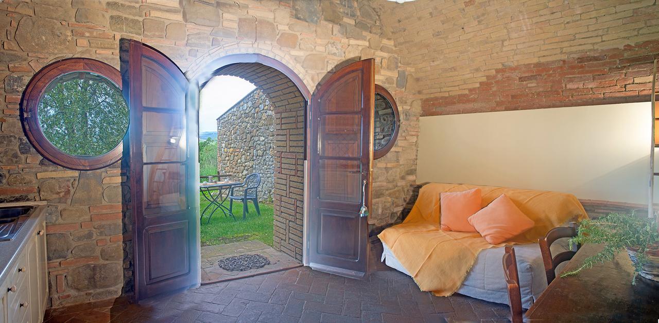 チニジャーノ Residenza Storica Casale Pozzuoloヴィラ エクステリア 写真