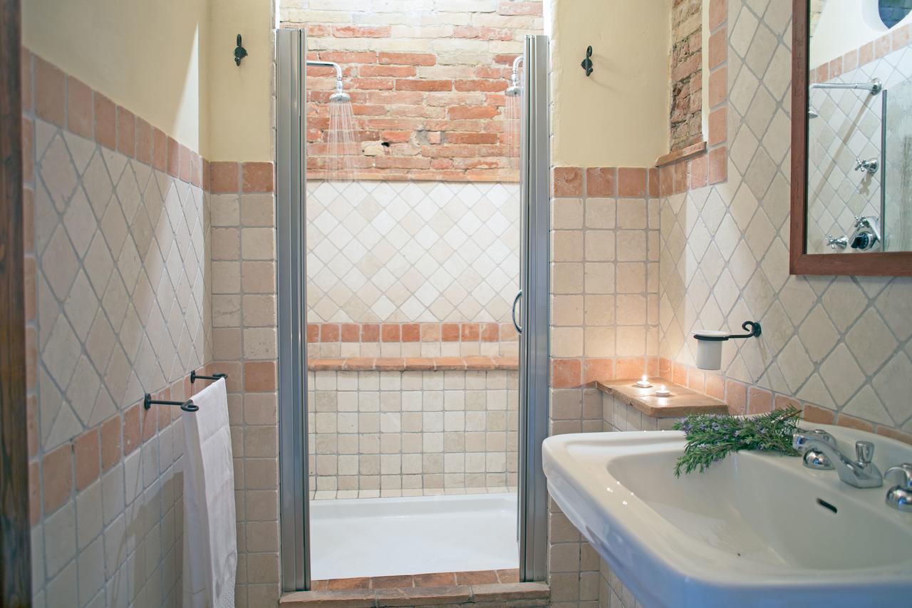 チニジャーノ Residenza Storica Casale Pozzuoloヴィラ エクステリア 写真